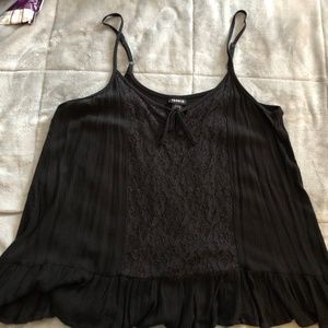 Black lacey tank top